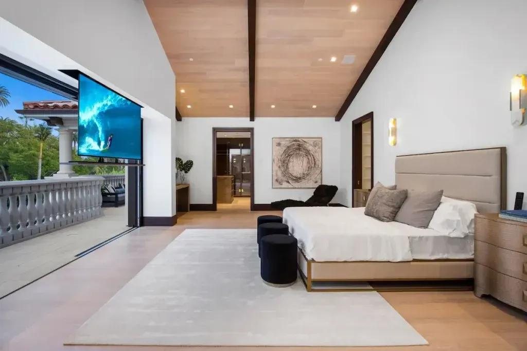 Alpine Mansion Bedroom