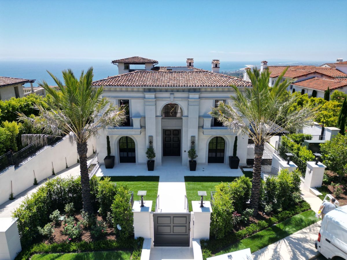 Crystal Cove Newport Beach Mansion Aerial