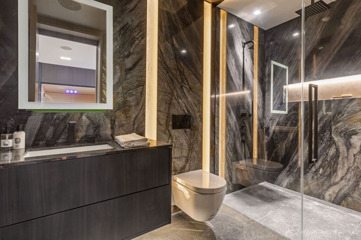 Sunset View Bathroom